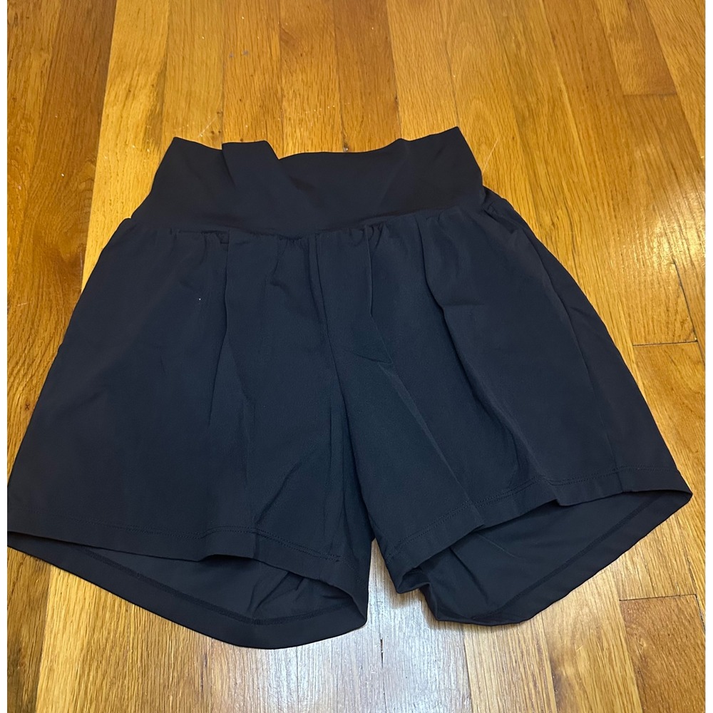 Halara Black High Waisted 2-in-1 Active Shorts with Liner Size Medium Long
